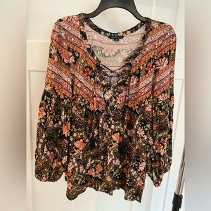 American Eagle Multicolor Flowy Pheasant Top. Size Medium